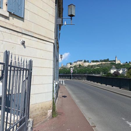 Agreable Maison De Ville Au Coeur De Chinon Dış mekan fotoğraf