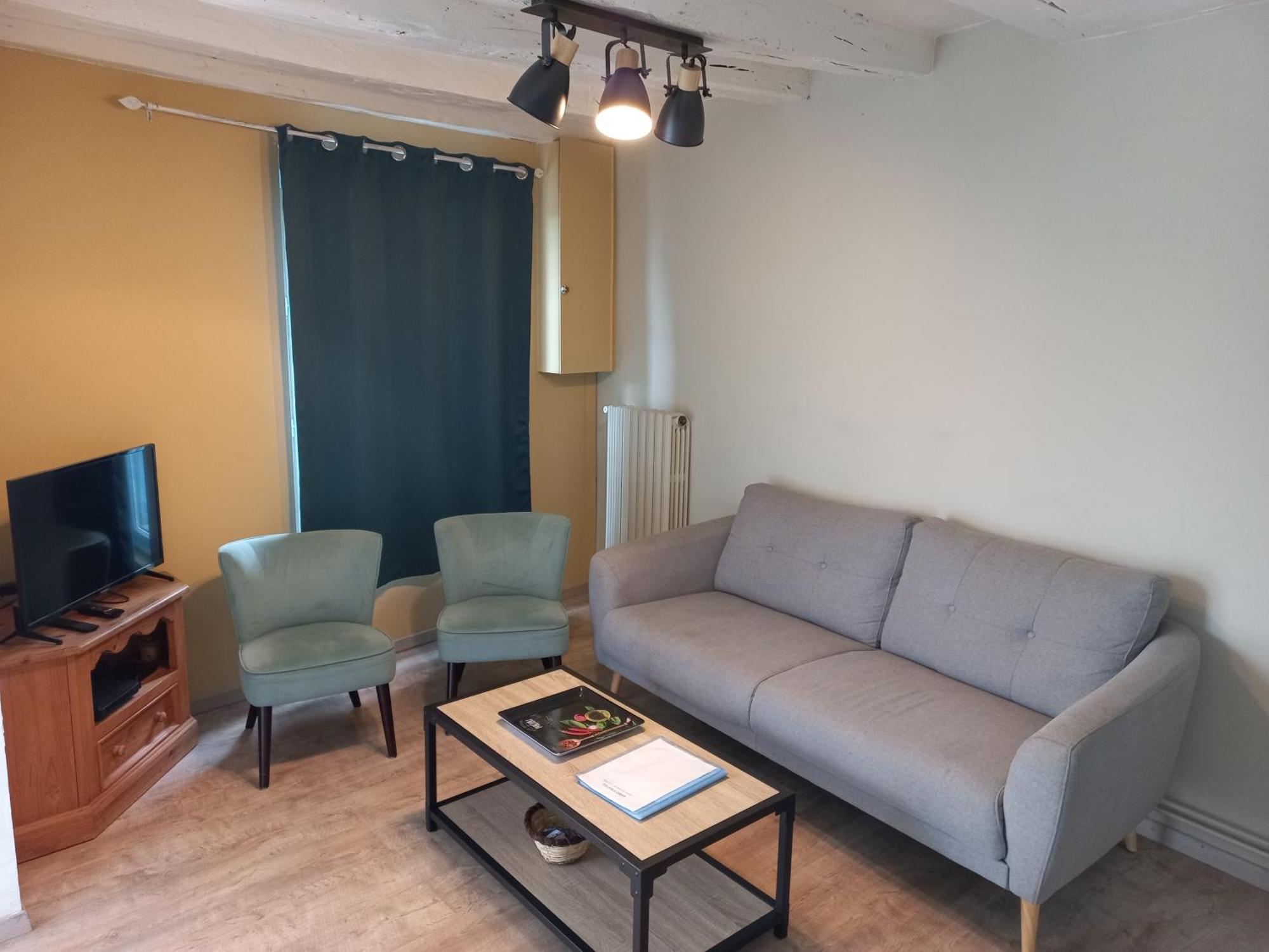 Agreable Maison De Ville Au Coeur De Chinon Dış mekan fotoğraf