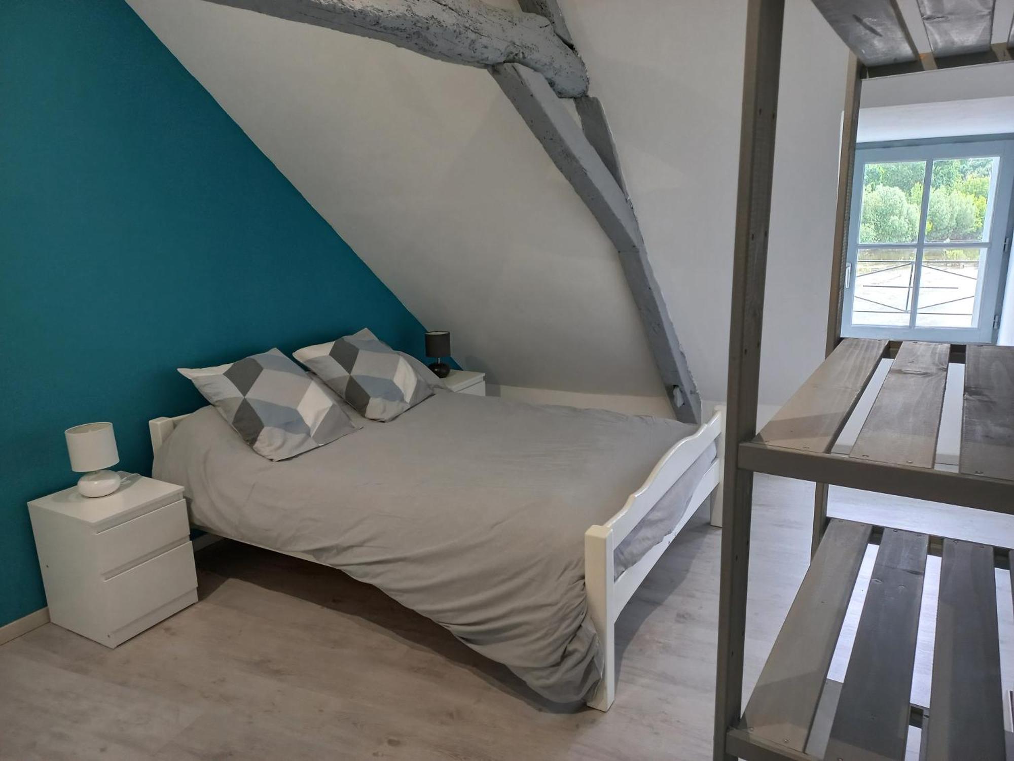 Agreable Maison De Ville Au Coeur De Chinon Dış mekan fotoğraf